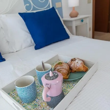 Virgi Con Vista Mare A By Yohome *